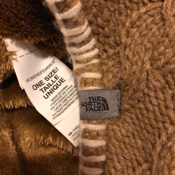 The North Face winter hat - Picture 3 of 3